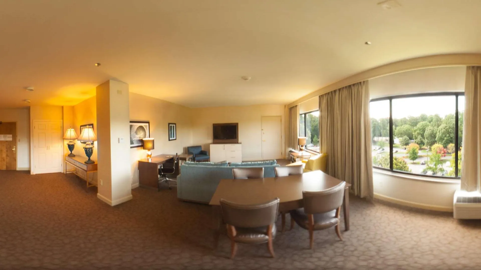 Doubletree By Hilton Hotel & Conference Centre Warsaw