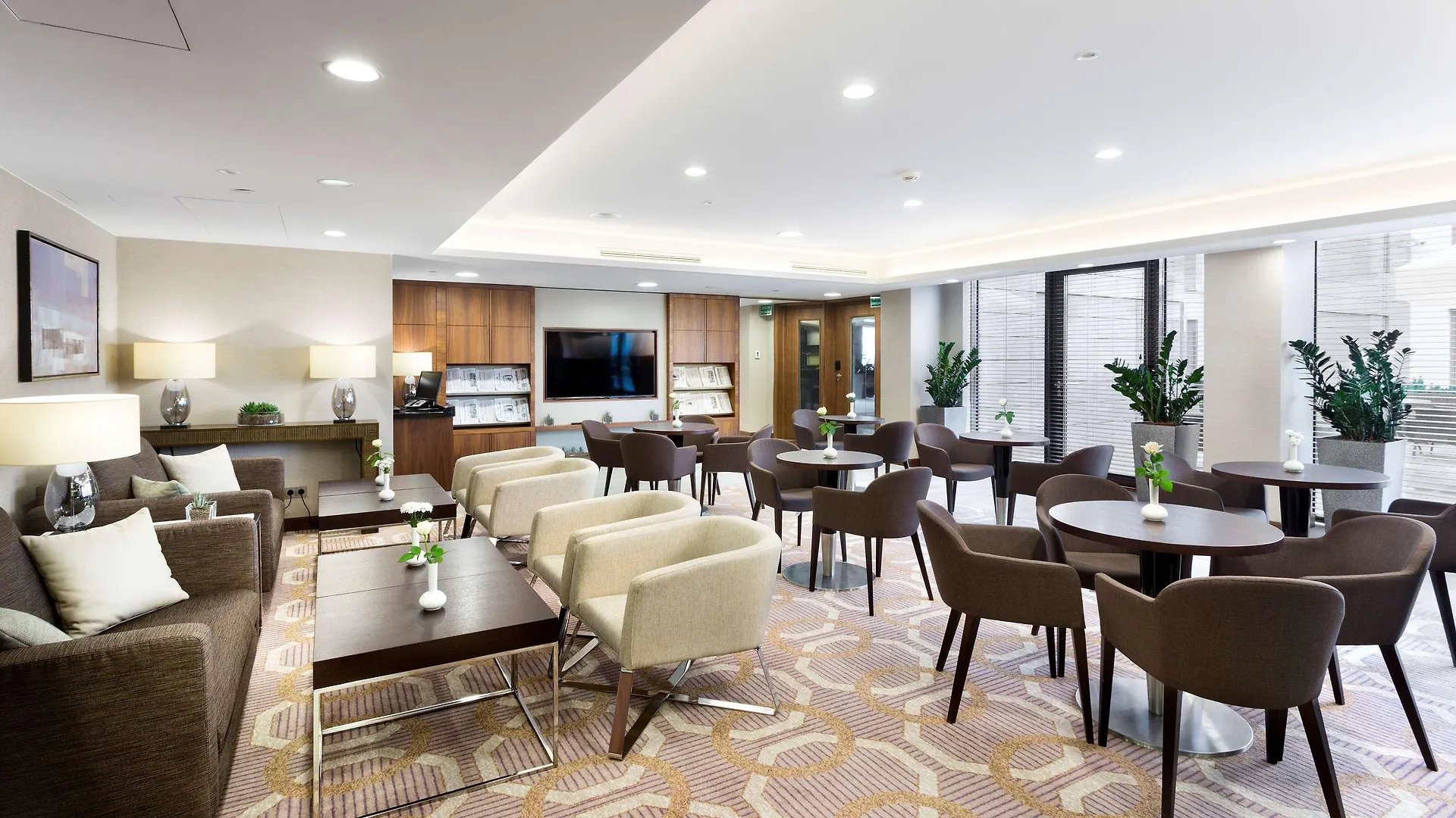 Doubletree By Hilton Hotel & Conference Centre Warszawa