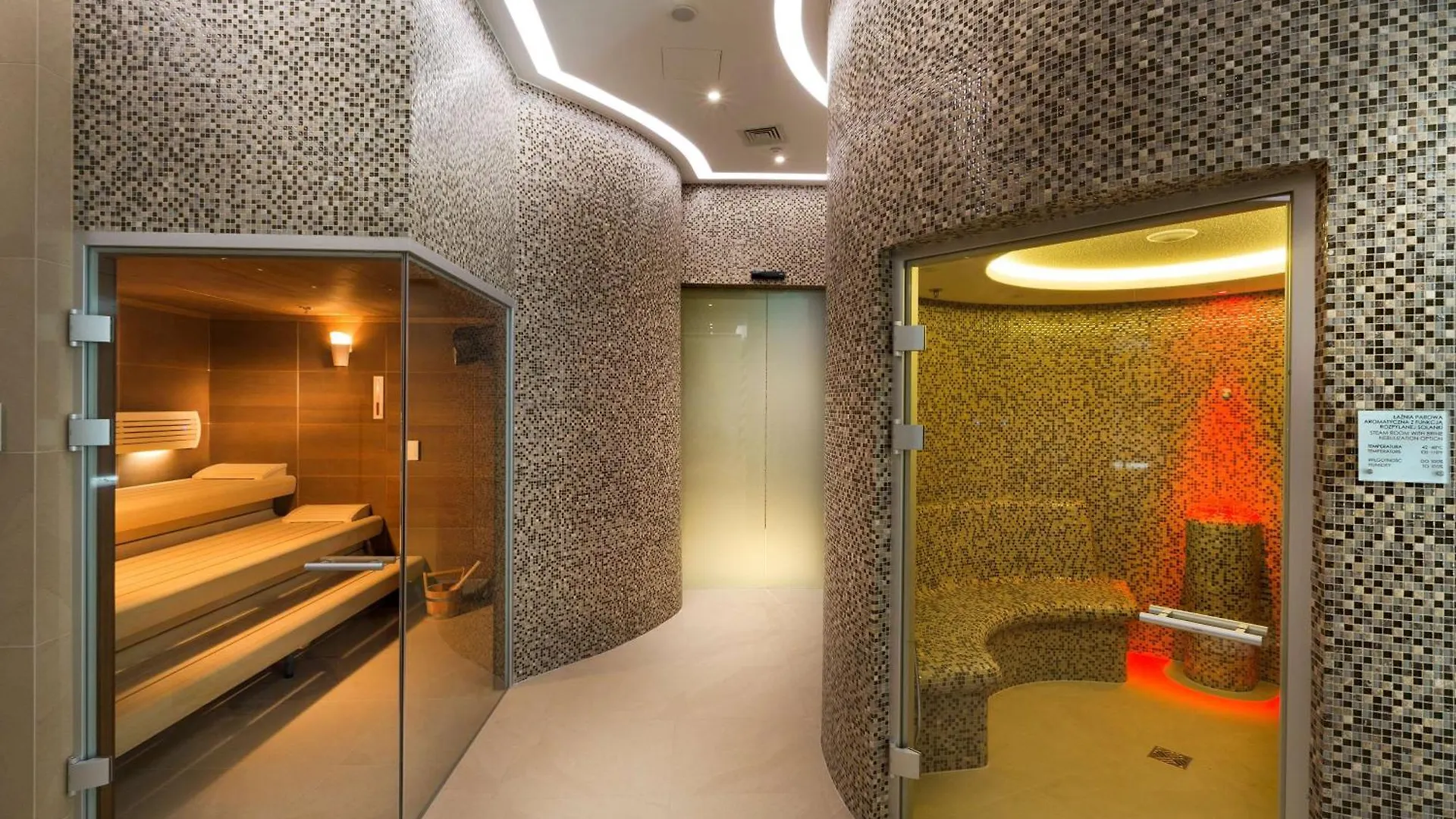 Doubletree By Hilton Hotel & Conference Centre Warszawa