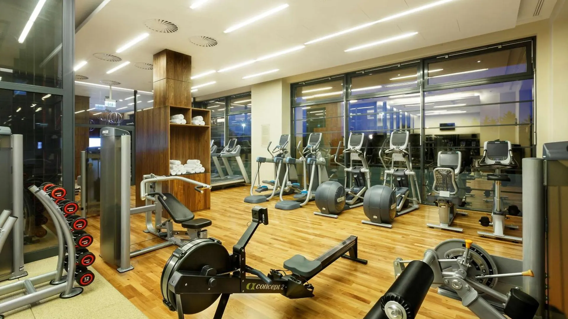 Doubletree By Hilton Hotel & Conference Centre Warszawa