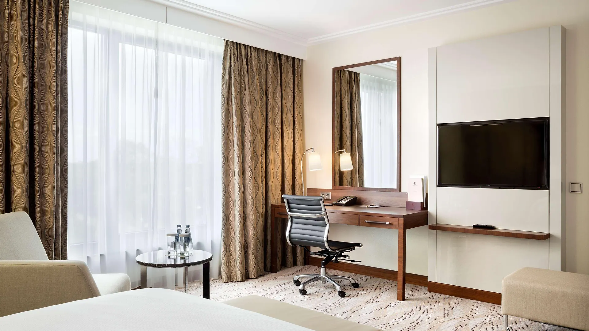 Doubletree By Hilton Hotel & Conference Centre Warsaw