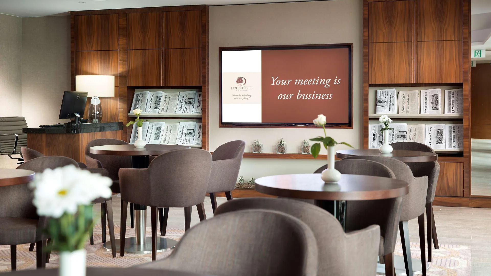 Doubletree By Hilton Hotel & Conference Centre Warsaw 4*,  Poland