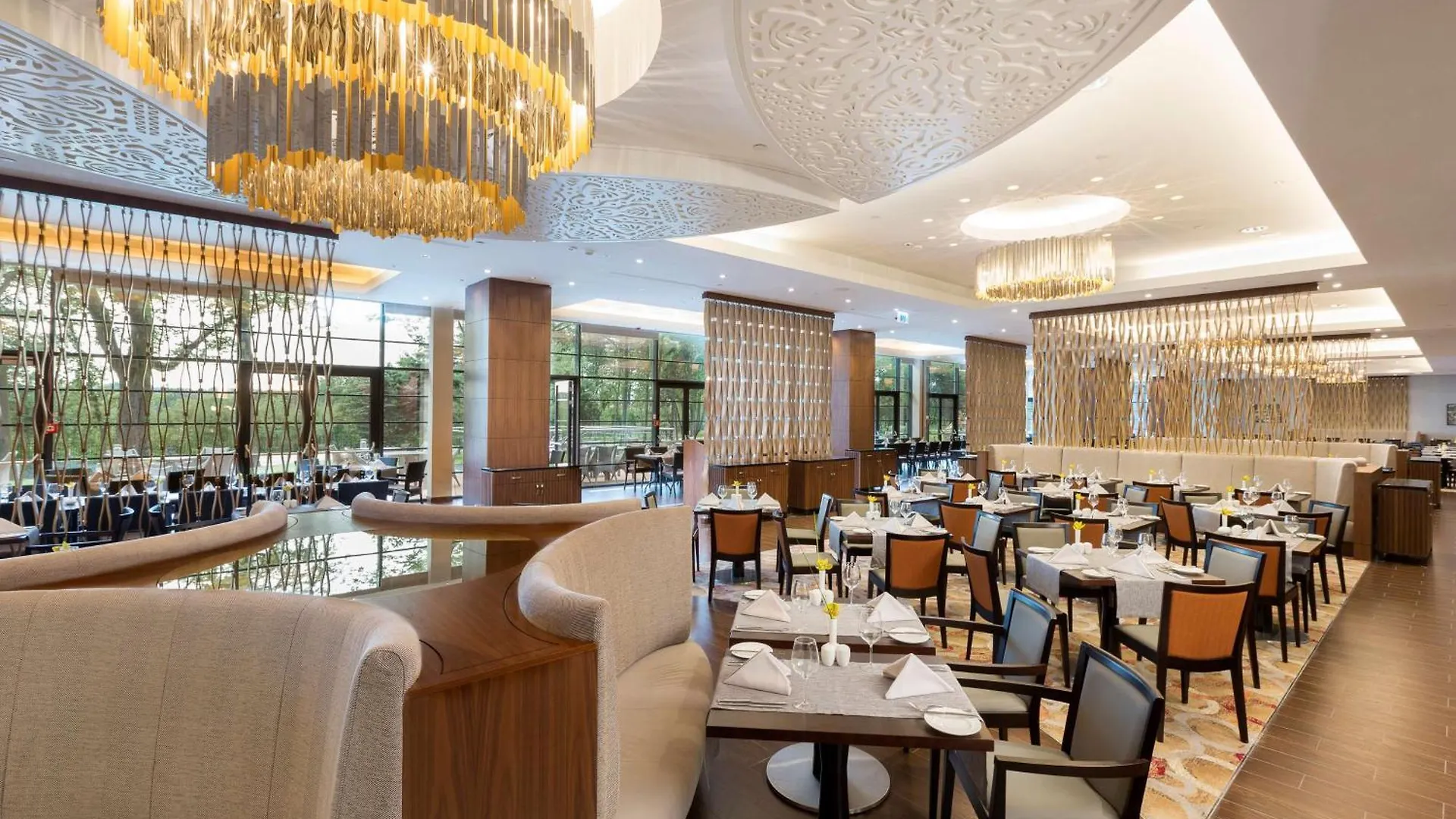Doubletree By Hilton Hotel & Conference Centre Warsaw